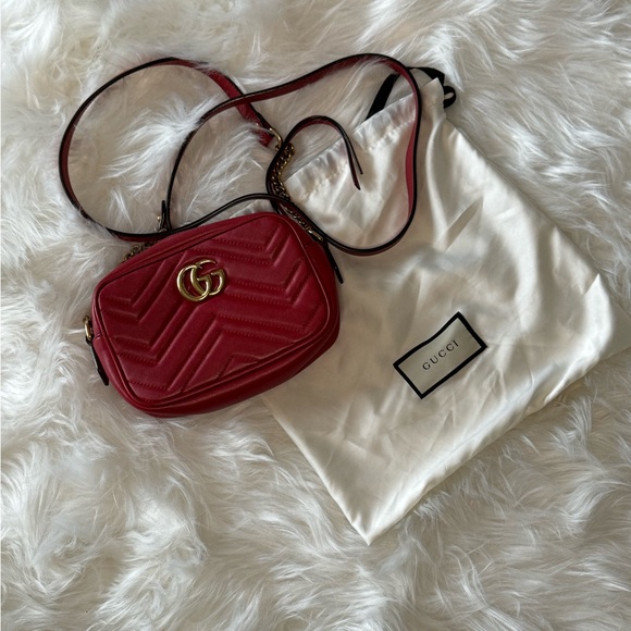 Gucci Mattelassé Leather Shoulder Bag - Picture 1 of 2